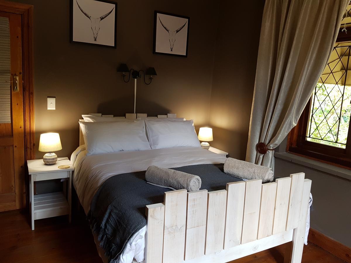 86 On Langenhoven Bed & Breakfast Oudtshoorn Exteriör bild