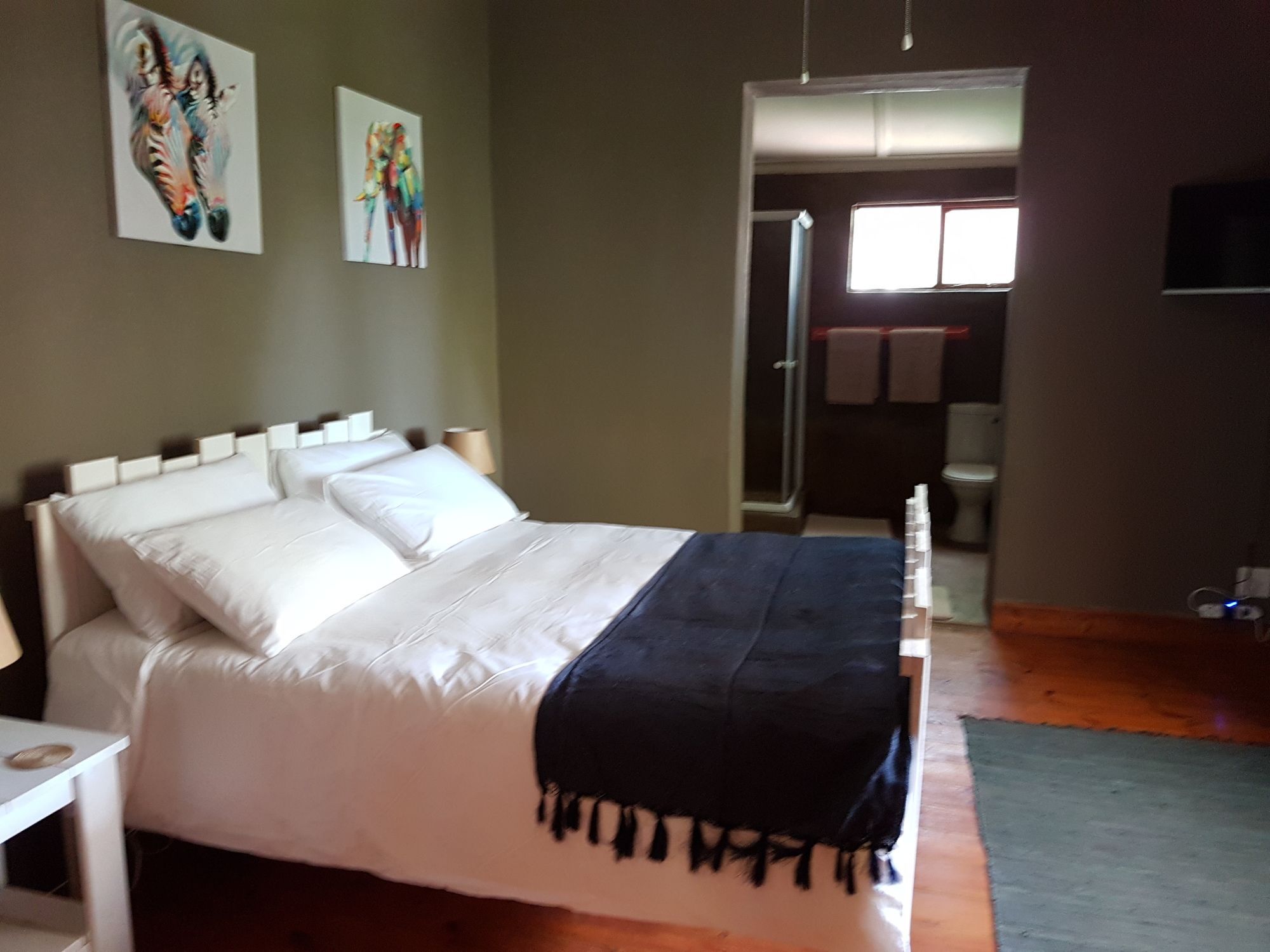 86 On Langenhoven Bed & Breakfast Oudtshoorn Exteriör bild